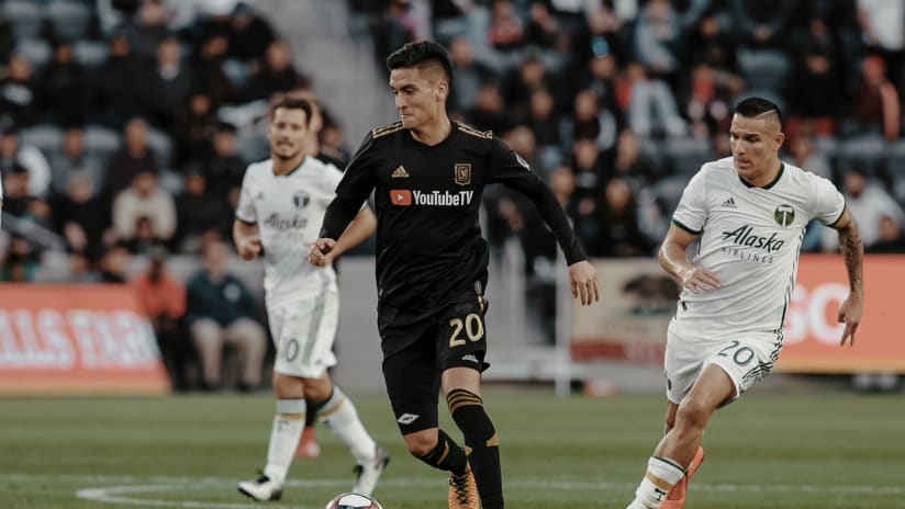 Atuesta Dribbling vs Portland 190311 IMG