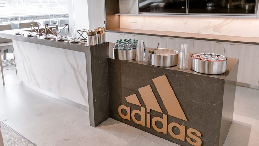 Adidas Party Suite